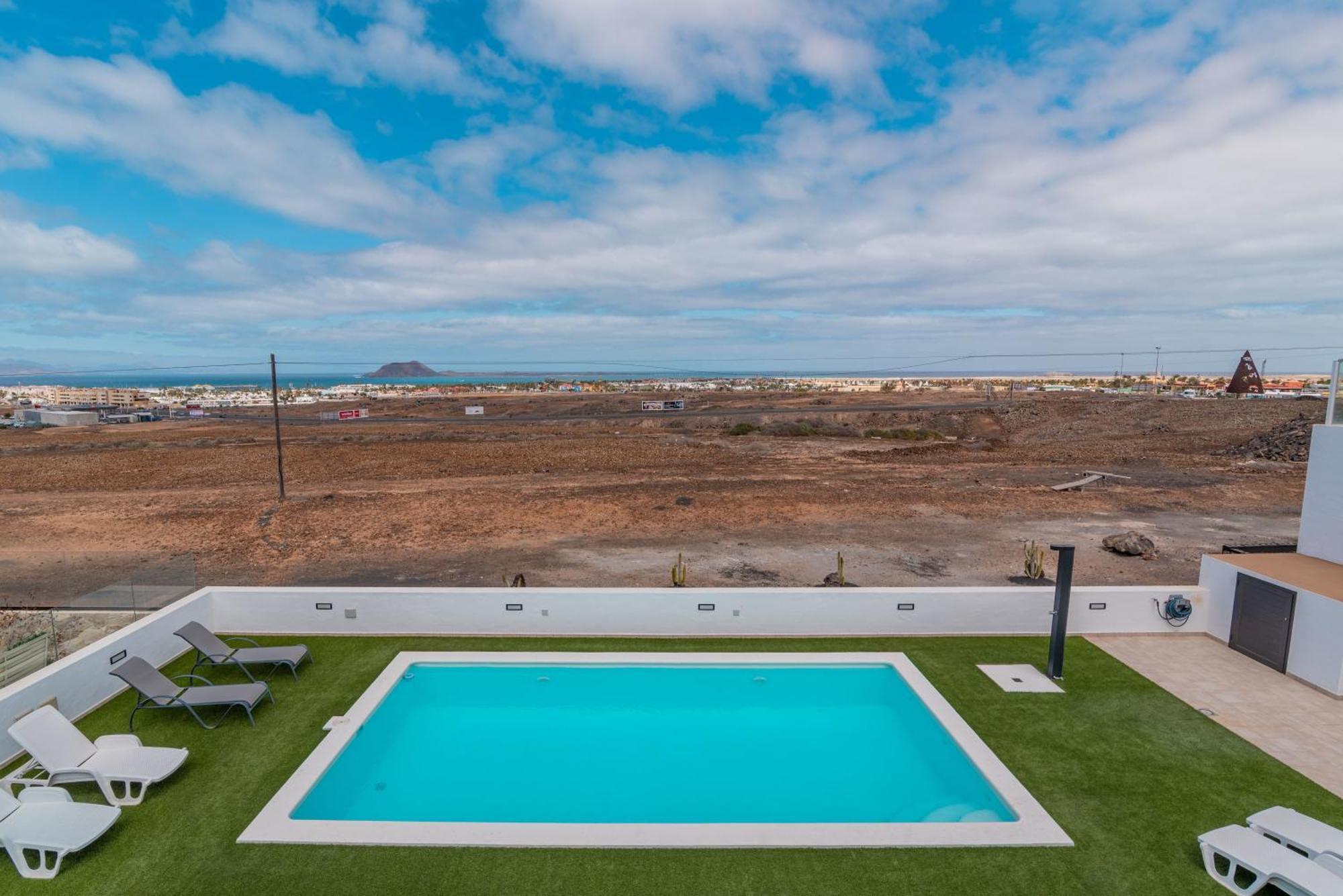 Sea Breeze Pool, Amazing View, Air Conditioning (adults Only)
